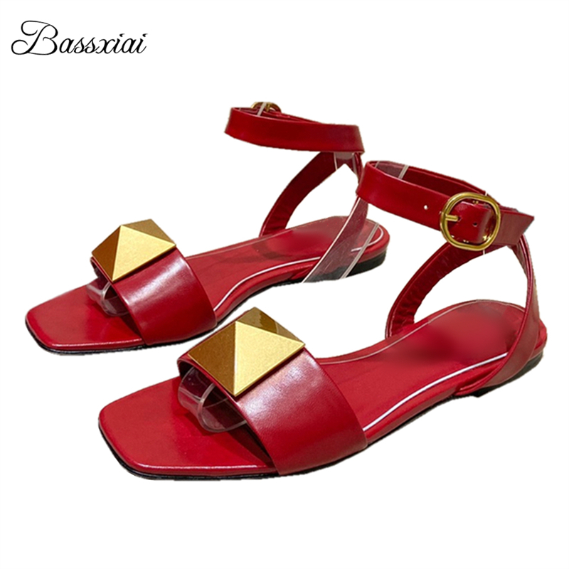 Leatherwork Rivets - Sandal besar untuk anak perempuan, sandal